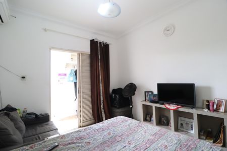 Casa para alugar com 1200m², 6 quartos e 6 vagasQuarto 2 - Suíte