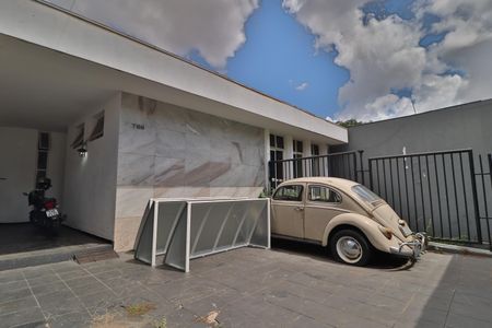Casa para alugar com 1200m², 6 quartos e 6 vagasGaragem
