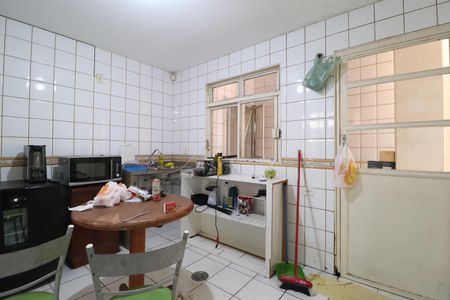 Casa para alugar com 1200m², 6 quartos e 6 vagasCozinha 2