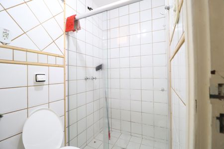 Casa para alugar com 1200m², 6 quartos e 6 vagasBanheiro Social 2