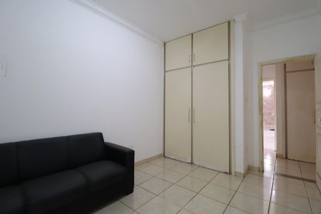 Casa para alugar com 1200m², 6 quartos e 6 vagasSala