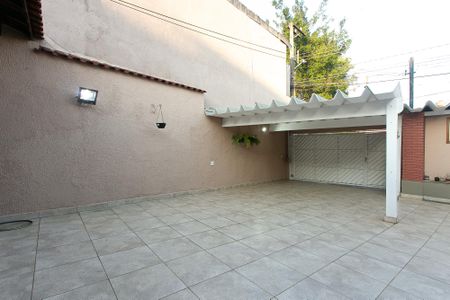 Casa para alugar com 300m², 4 quartos e 8 vagasGaragem