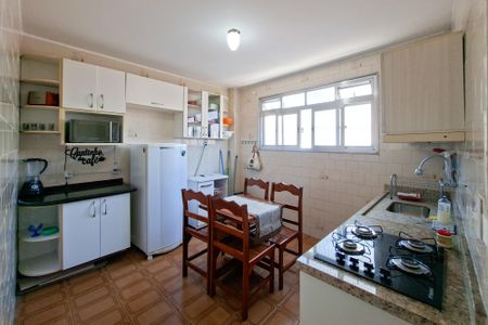 Apartamento para alugar com 70m², 2 quartos e sem vaga Apartamento para alugar com 70m², 2 quartos e sem vagaCozinha