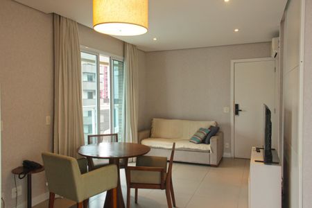 Sala de apartamento para alugar com 1 quarto, 48m² em Gonzaga, Santos