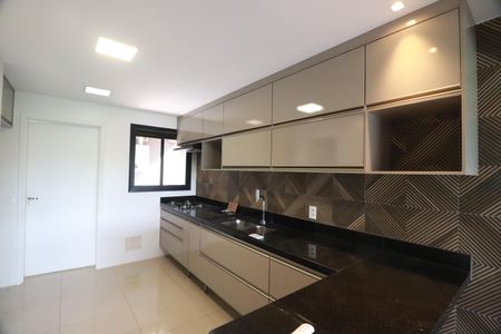 Apartamento para alugar com 135m², 3 quartos e sem vagaCozinha