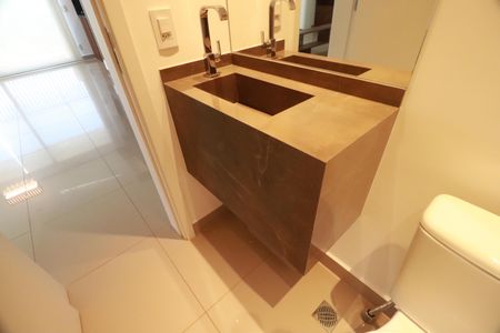 Apartamento para alugar com 135m², 3 quartos e sem vagaLavabo