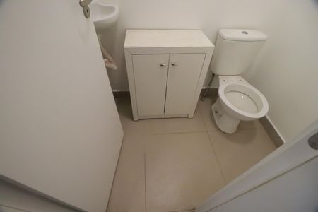 Apartamento para alugar com 135m², 3 quartos e sem vagaBanheiro de serviço 