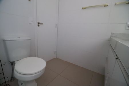 Apartamento para alugar com 135m², 3 quartos e sem vagaBanheiro suite 3