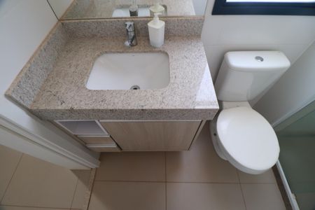 Apartamento para alugar com 135m², 3 quartos e sem vagaBanheiro suite 1