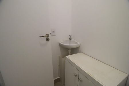 Apartamento para alugar com 135m², 3 quartos e sem vagaBanheiro de serviço 