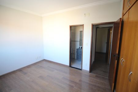 Apartamento para alugar com 102m², 3 quartos e 1 vagaQuarto 1
