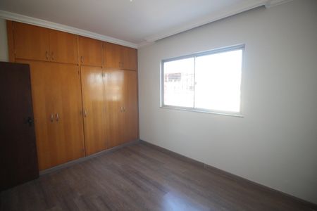 Apartamento para alugar com 102m², 3 quartos e 1 vagaQuarto 1