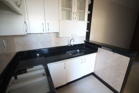 Apartamento para alugar com 102m², 3 quartos e 1 vagaCozinha