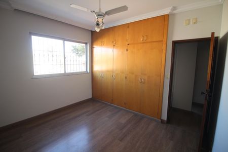 Apartamento para alugar com 102m², 3 quartos e 1 vagaQuarto 2
