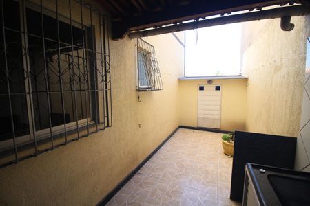 Apartamento para alugar com 102m², 3 quartos e 1 vagaÁrea de Serviço e Area Privativa