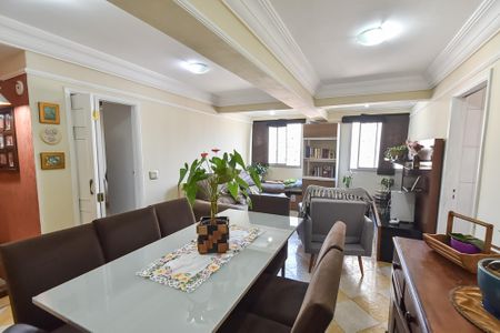 Apartamento à venda com 55m², 1 quarto e 1 vaga Apartamento à venda com 55m², 1 quarto e 1 vagaSala