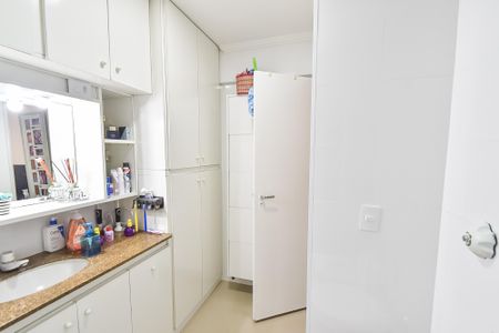 Apartamento à venda com 55m², 1 quarto e 1 vaga Apartamento à venda com 55m², 1 quarto e 1 vagaBanheiro