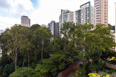 Apartamento para alugar com 225m², 3 quartos e 4 vagas