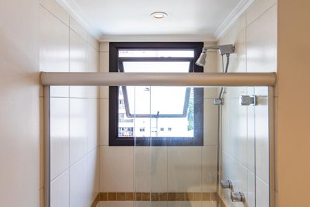 Apartamento para alugar com 225m², 3 quartos e 4 vagas