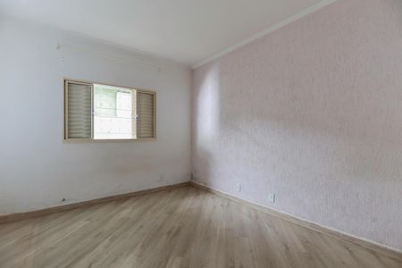 Casa à venda com 200m², 2 quartos e 4 vagasQuarto 1
