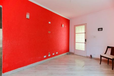 Sala de casa à venda com 2 quartos, 200m² em Vila Amélia, São Paulo