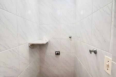 Apartamento à venda com 85m², 2 quartos e sem vagaBanheiro de serviço