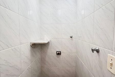 Apartamento à venda com 85m², 2 quartos e sem vagaBanheiro de serviço