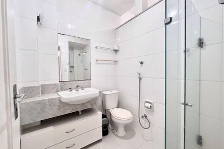 Apartamento à venda com 85m², 2 quartos e sem vagaBanheiro 