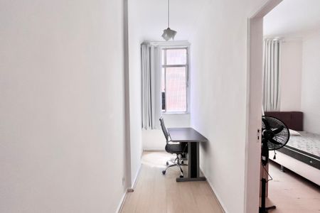 Sala  de apartamento à venda com 2 quartos, 85m² em Copacabana, Rio de Janeiro