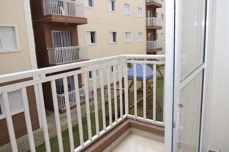 Apartamento para alugar com 2 quartos, 48m² em Jardim Dom José, Embu das Artes