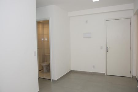 Apartamento para alugar com 2 quartos, 48m² em Jardim Dom José, Embu das Artes