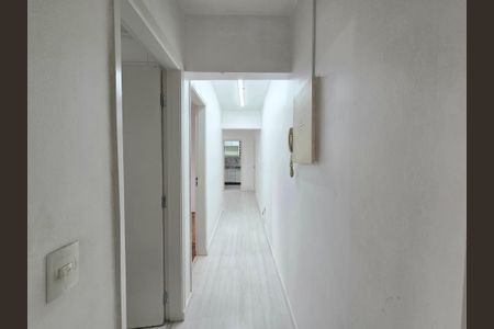Apartamento para alugar com 75m², 2 quartos e sem vagaCorredor