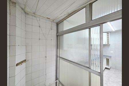 Apartamento para alugar com 75m², 2 quartos e sem vagaÁrea de Serviço
