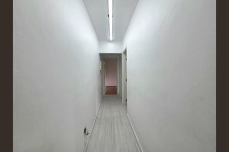 Apartamento para alugar com 75m², 2 quartos e sem vagaCorredor
