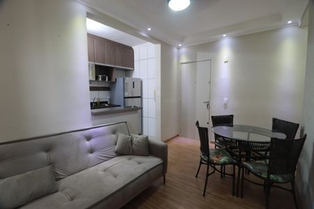 Apartamento para alugar com 48m², 2 quartos e 1 vagaSala