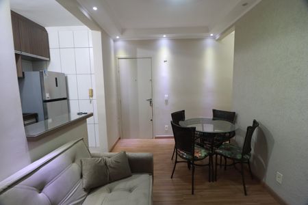 Sala de apartamento para alugar com 2 quartos, 48m² em Residencial Jequitibá, Ribeirão Preto