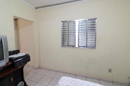 Casa à venda com 250m², 4 quartos e 2 vagasQuarto 4