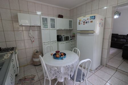 Casa à venda com 250m², 4 quartos e 2 vagasCozinha 1