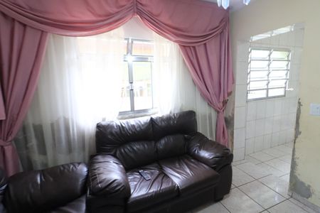 Casa à venda com 250m², 4 quartos e 2 vagasSala 2