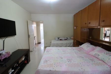 Casa à venda com 250m², 4 quartos e 2 vagasQuarto 1