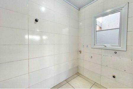 Cozinha de casa para alugar com 2 quartos, 68m² em Niterói, Canoas