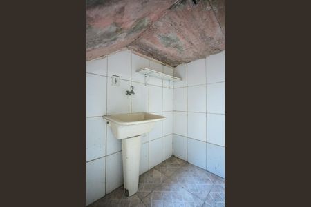 Casa para alugar com 32m², 1 quarto e sem vagaÁrea de Serviço 