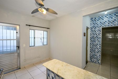 Sala de casa para alugar com 1 quarto, 32m² em Parque Regina, São Paulo
