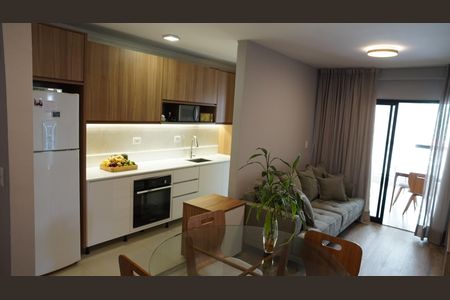 Sala de apartamento à venda com 2 quartos, 68m² em Vila Zanardi, Guarulhos