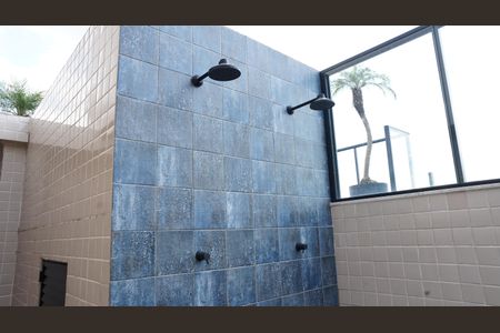 Apartamento à venda com 68m², 2 quartos e 1 vagaÁrea comum - Piscina