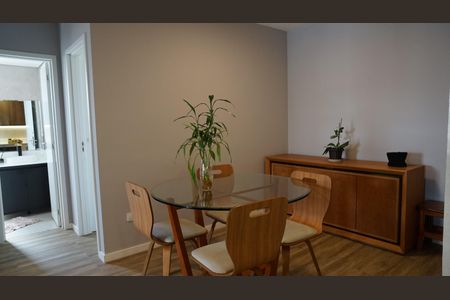 Apartamento à venda com 68m², 2 quartos e 1 vagaSala de Jantar