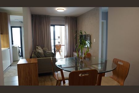 Apartamento à venda com 68m², 2 quartos e 1 vagaSala