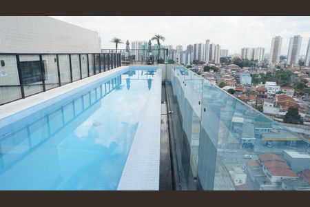 Apartamento à venda com 68m², 2 quartos e 1 vagaÁrea comum - Piscina