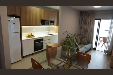 Sala de apartamento à venda com 2 quartos, 68m² em Vila Zanardi, Guarulhos