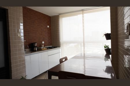 Apartamento à venda com 68m², 2 quartos e 1 vagaSacada
